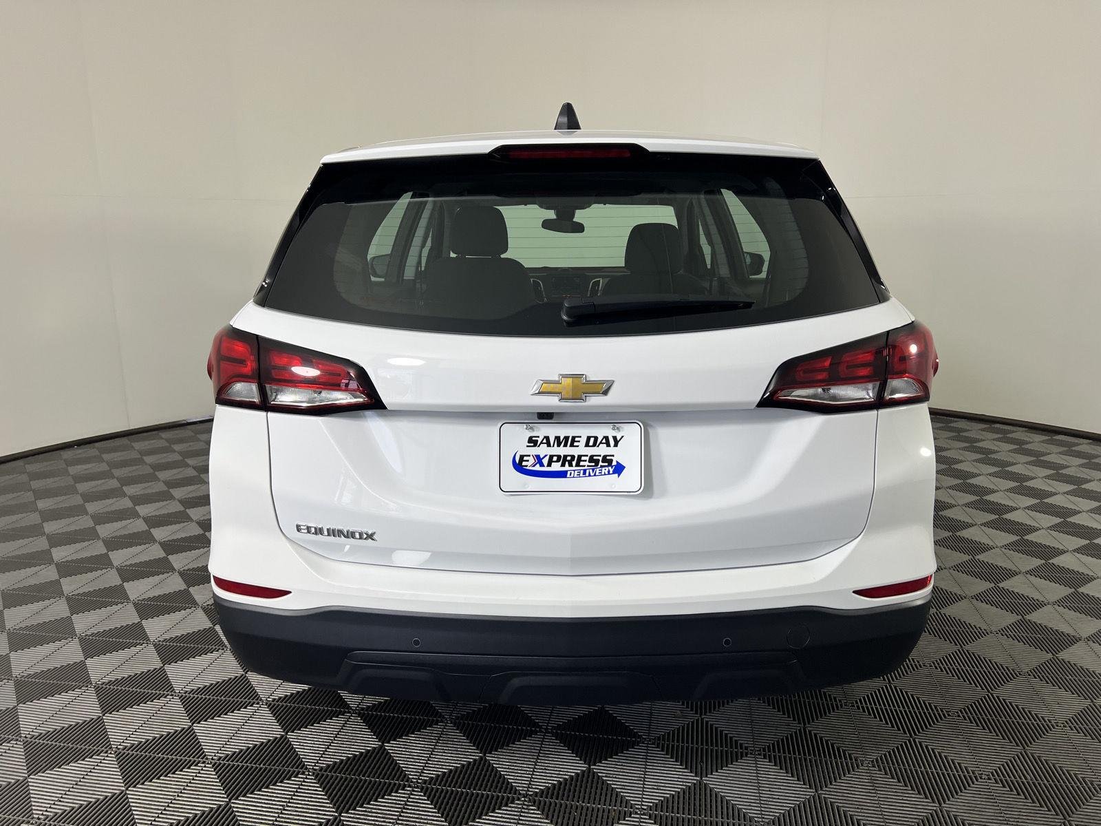 Used 2024 Summit White Chevrolet LS image 22