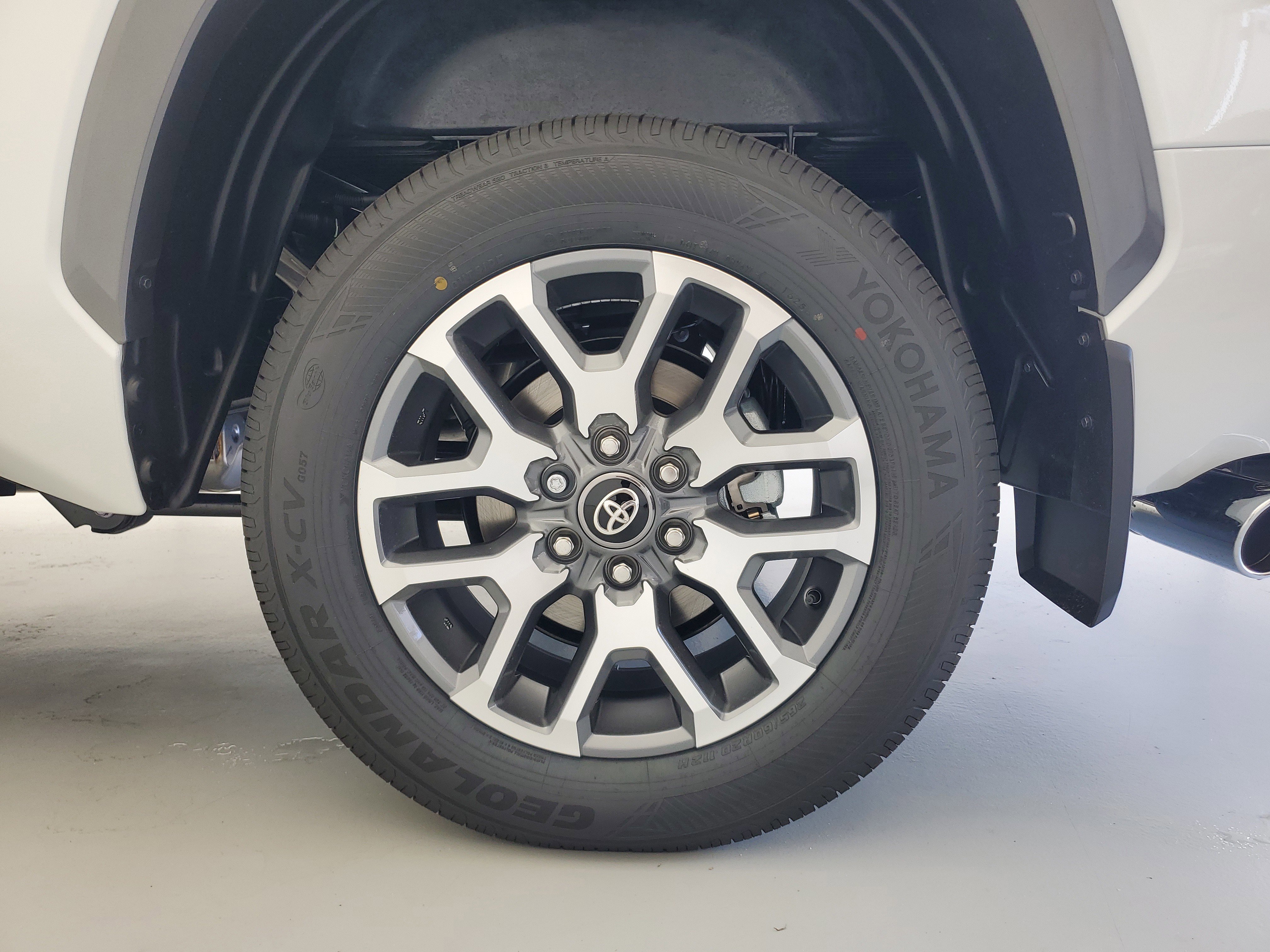 2026 Toyota Tundra 1794 Edition - Photo 11