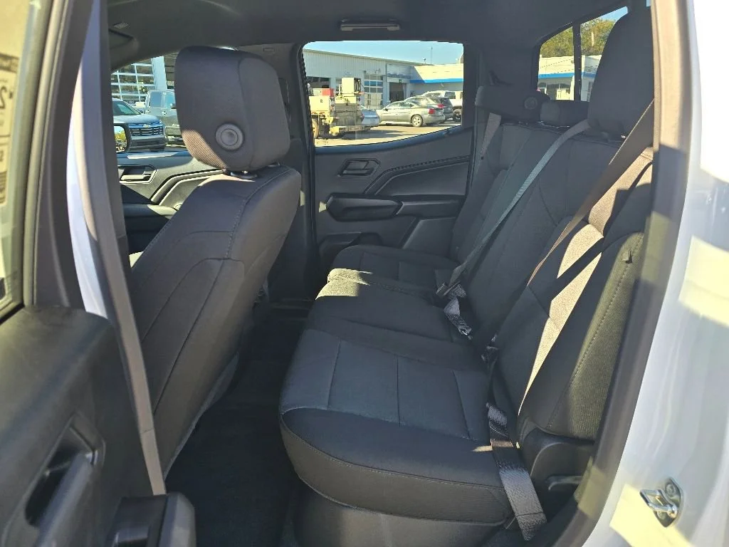 2026 Chevrolet Colorado Work Truck - Photo 11