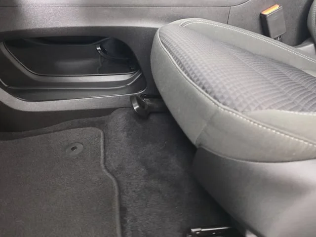 Used 2023 GRAY GHOST METALLIC Chevrolet LT image 23