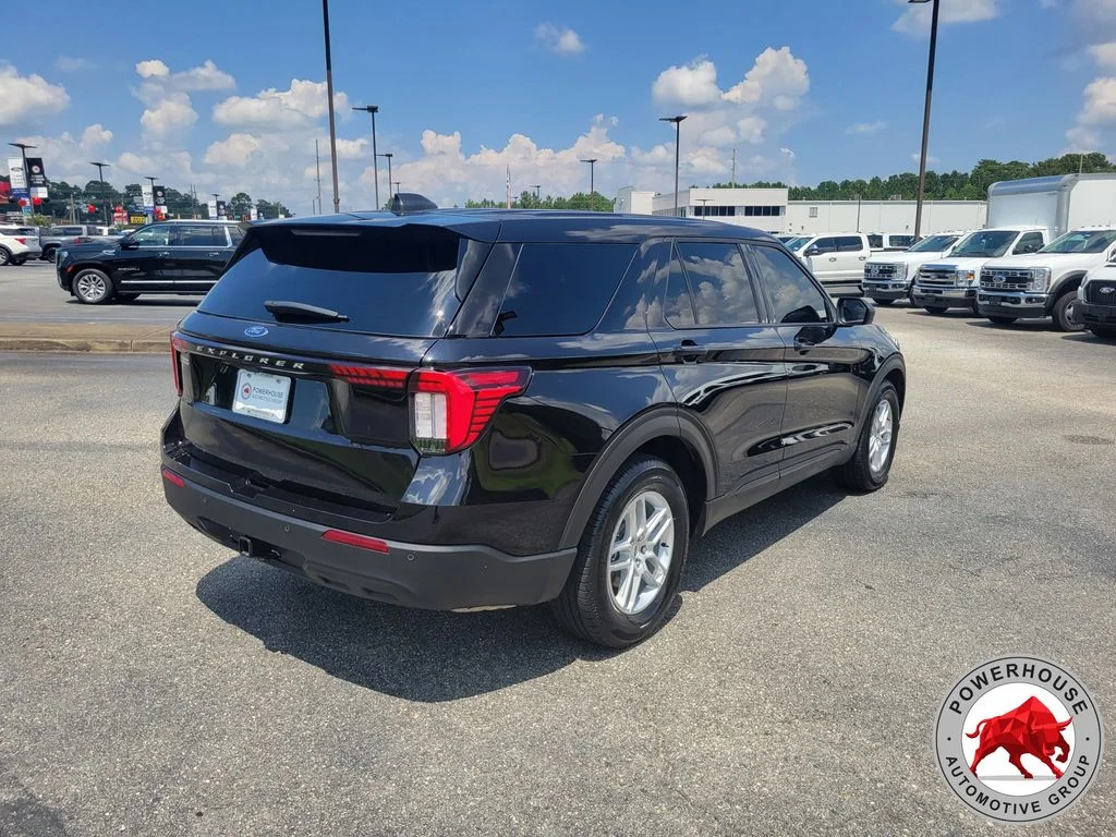 Used 2026 Black Ford Active image 6