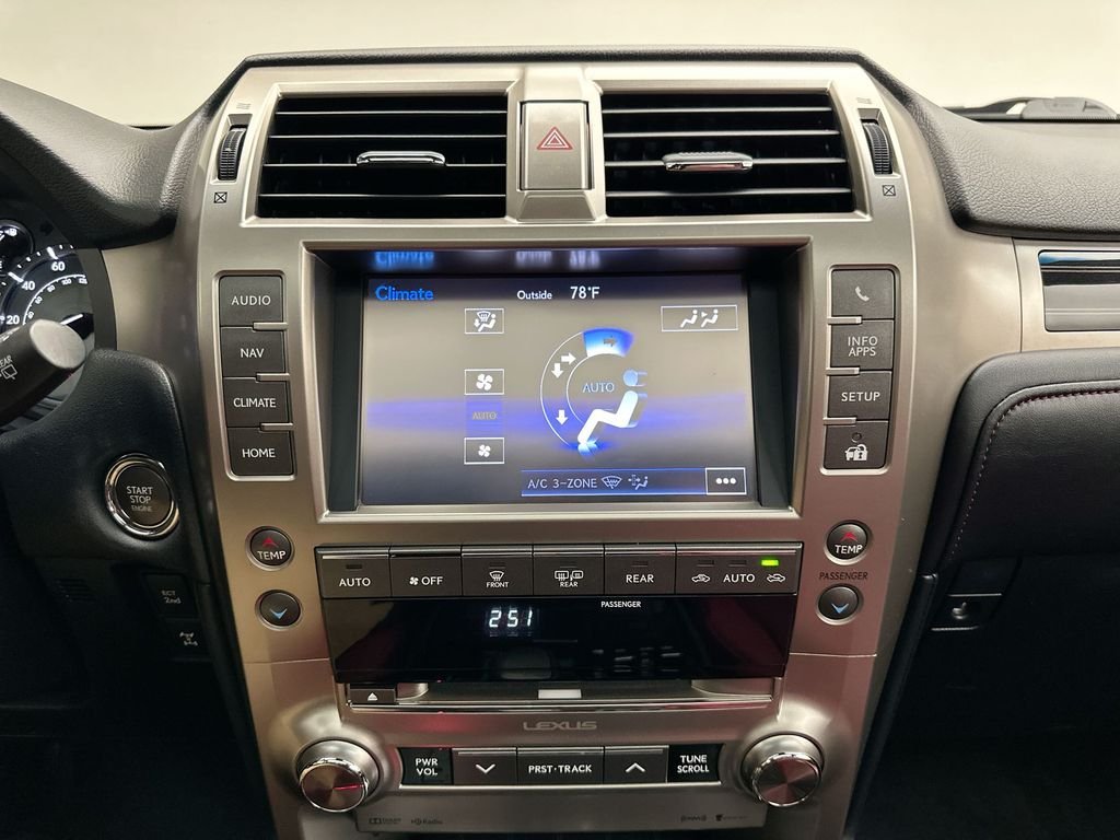 Used 2021 Starfire Pearl Lexus 460 image 26