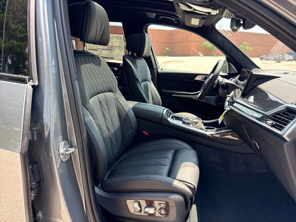 New 2027 Gray BMW M60i image 29