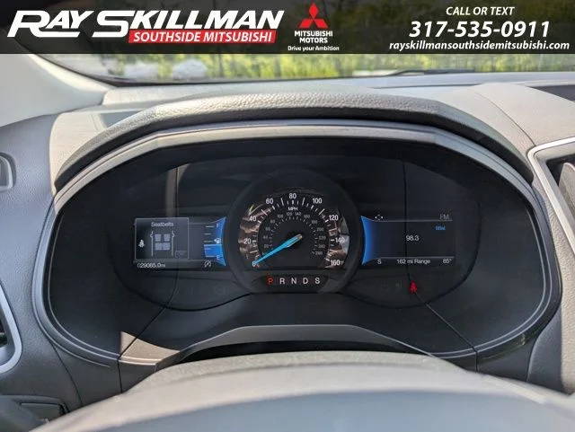 Used 2017 Blue Ford SE image 24