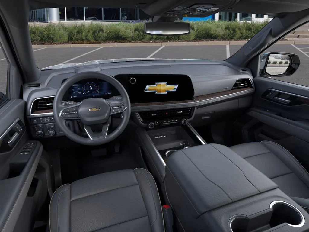 2026 Chevrolet Suburban Premier - Photo 15