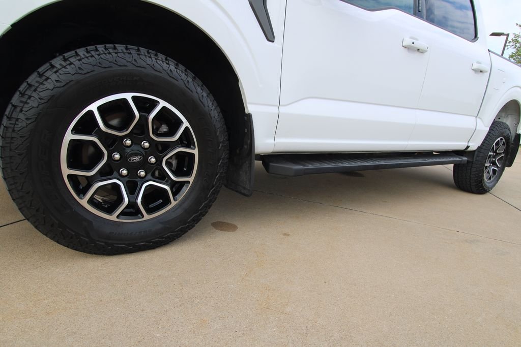 Used 2022  Ford XLT image 11