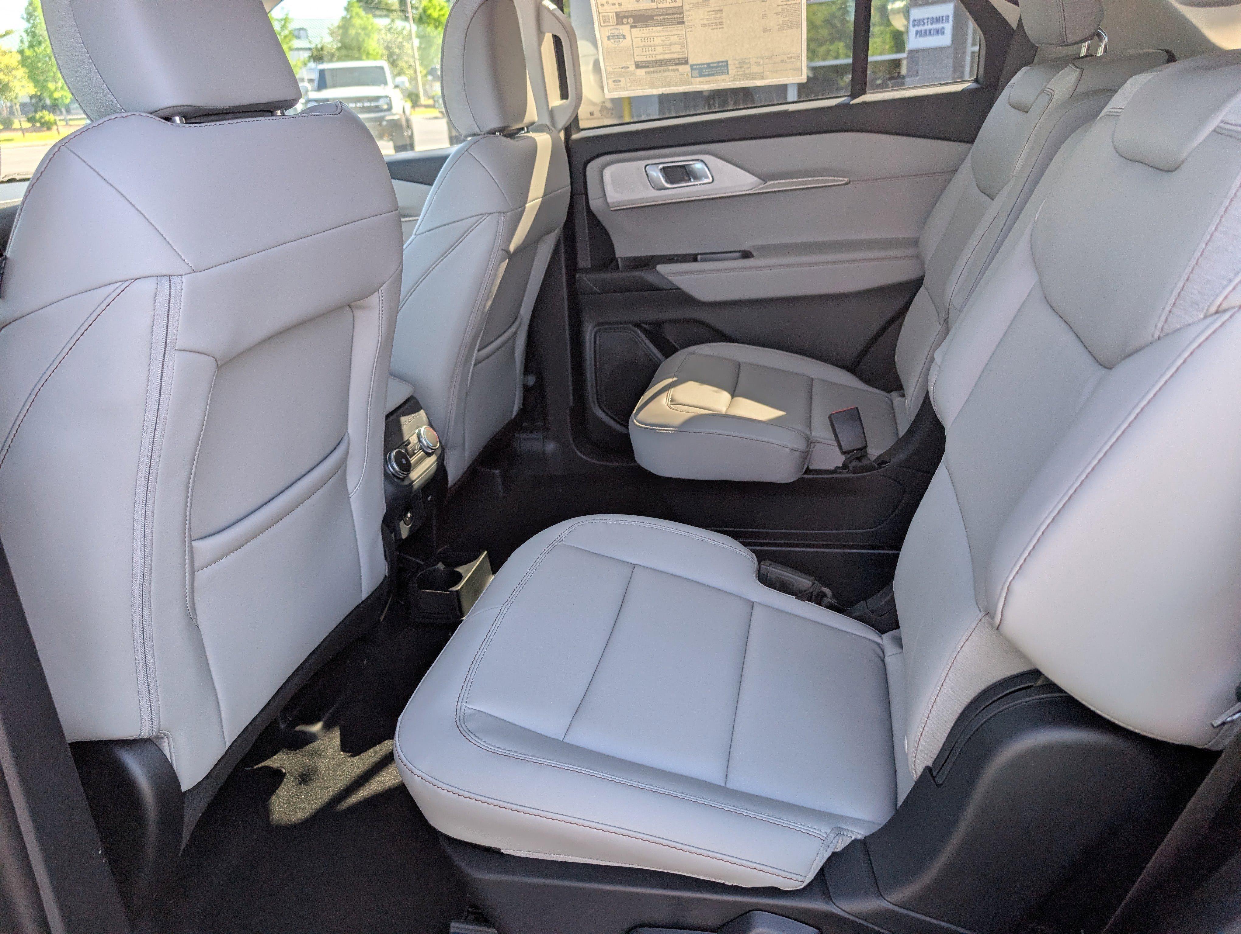 New 2026 Star White Metallic Tri-Coat FORD Active image 16