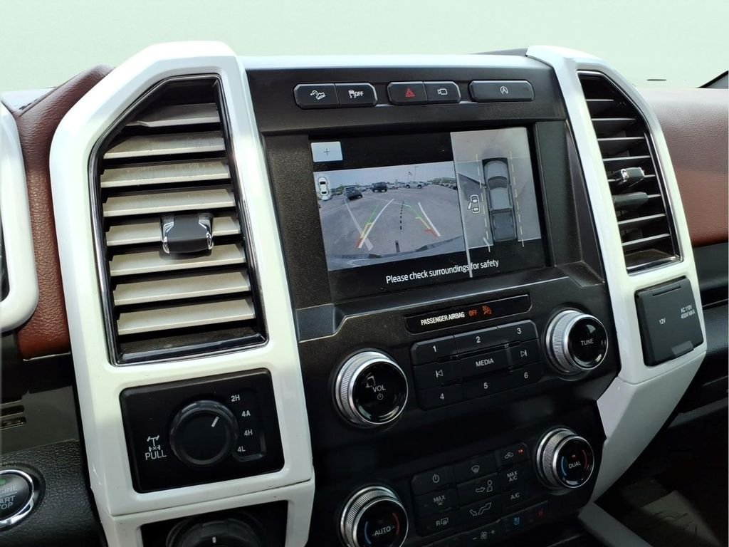 Used 2020 White Ford Platinum image 24