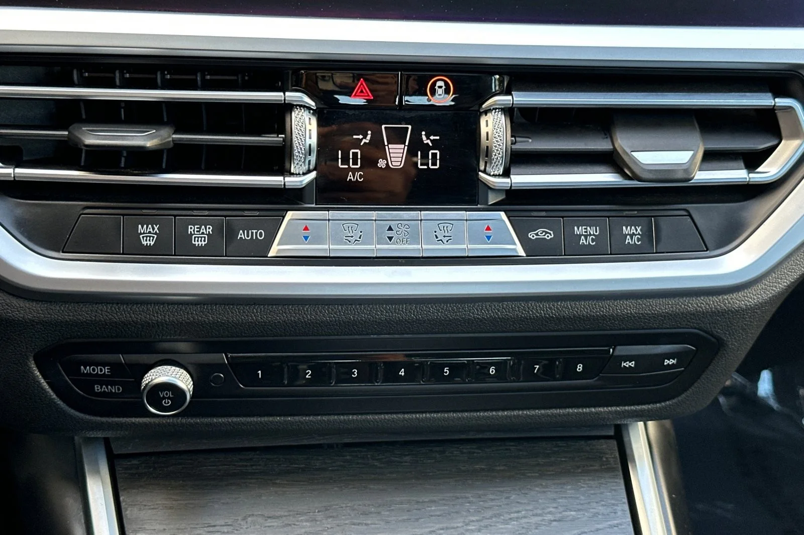 Used 2021 Jet Black BMW 330i image 19