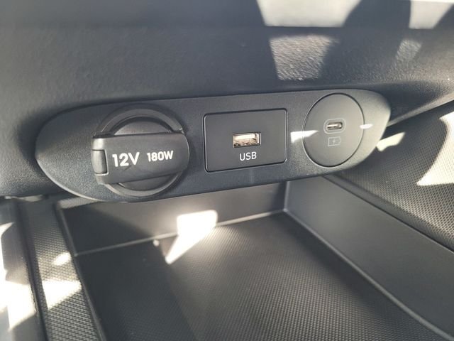 Used 2025 Gray Hyundai SE image 25
