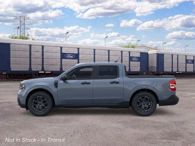 New 2026 Azure Gray Metallic Tri-Coat Ford XLT image 3