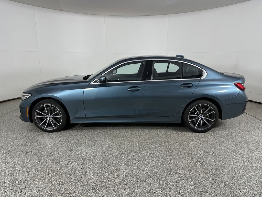 Used 2019 Blue Ridge Mountain Metallic BMW 330i xDrive image 6
