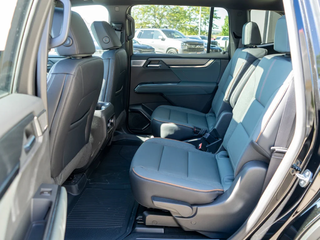 2027 GMC Acadia AT4 - Photo 14