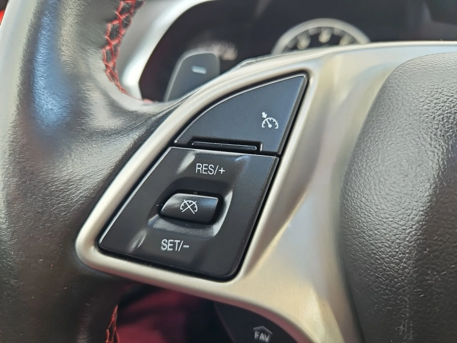 Used 2014 Silver Chevrolet 3LT image 18