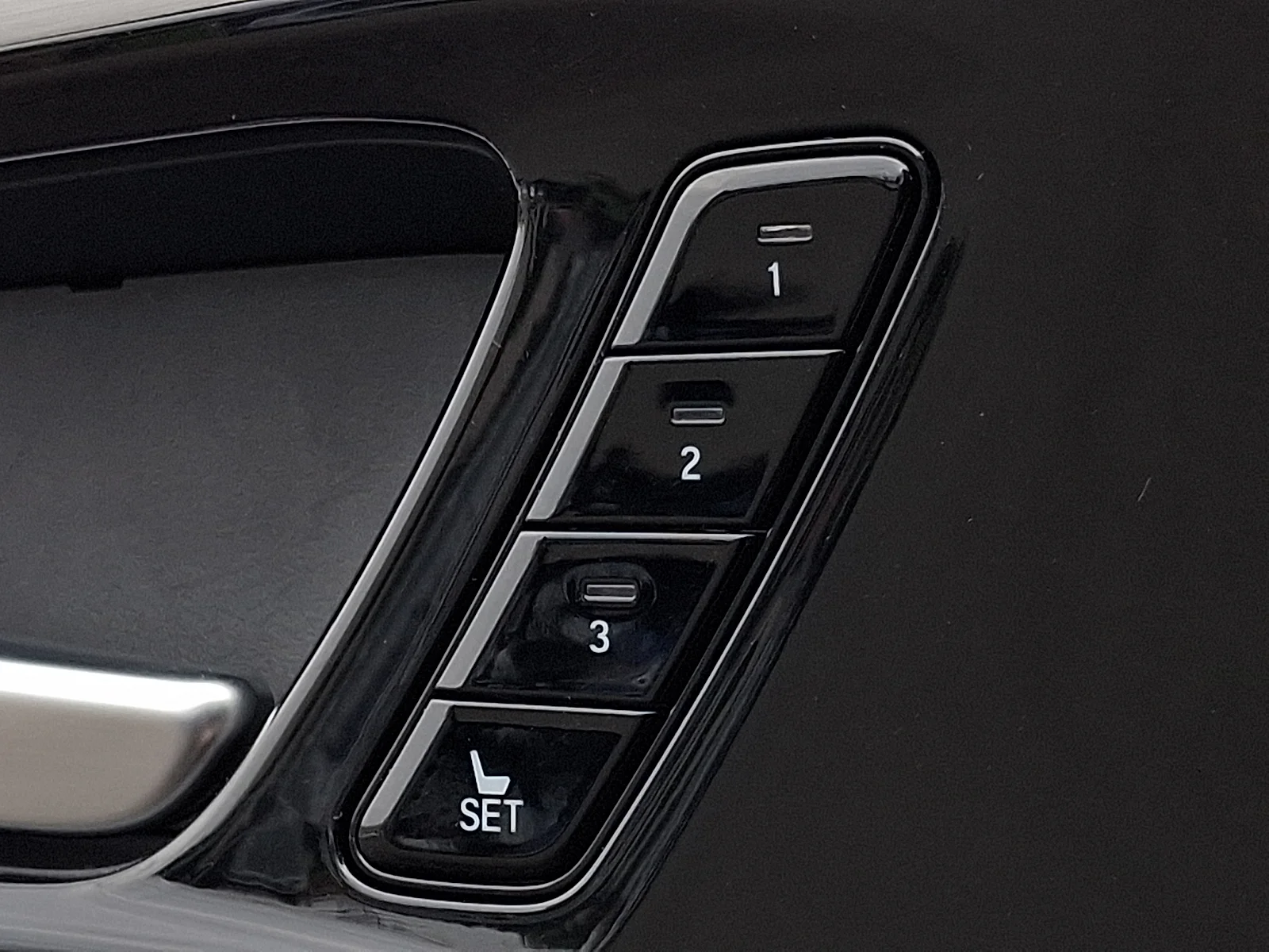 2024 Acura MDX Base - Photo 25