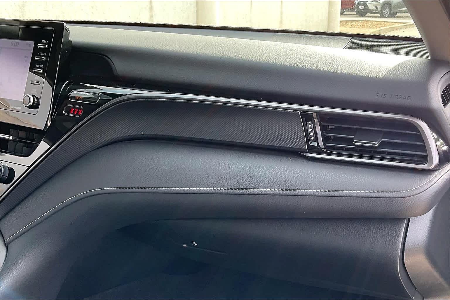 Used 2021 Midnight Black Metallic Toyota SE image 17