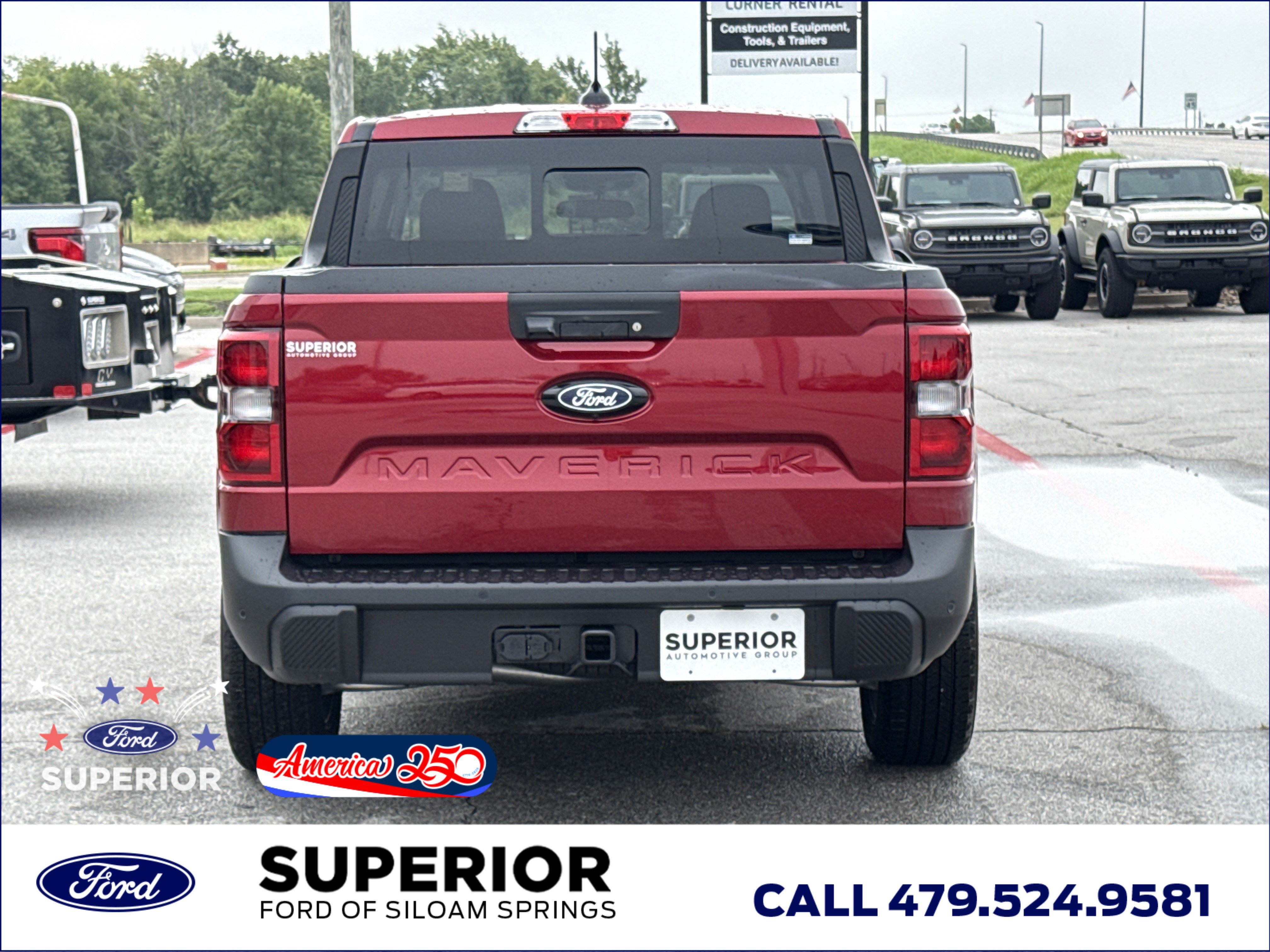 New 2026 Ruby Red Metallic Tinted Clearcoat Ford Lariat AWD image 5