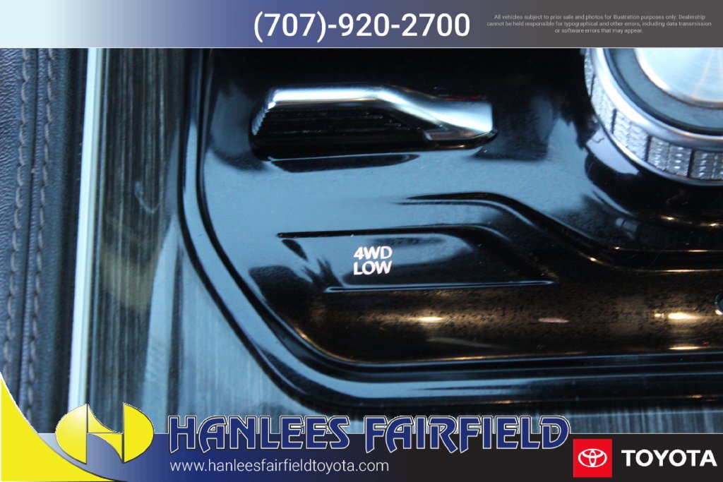 Used 2022 White Jeep Series III image 23