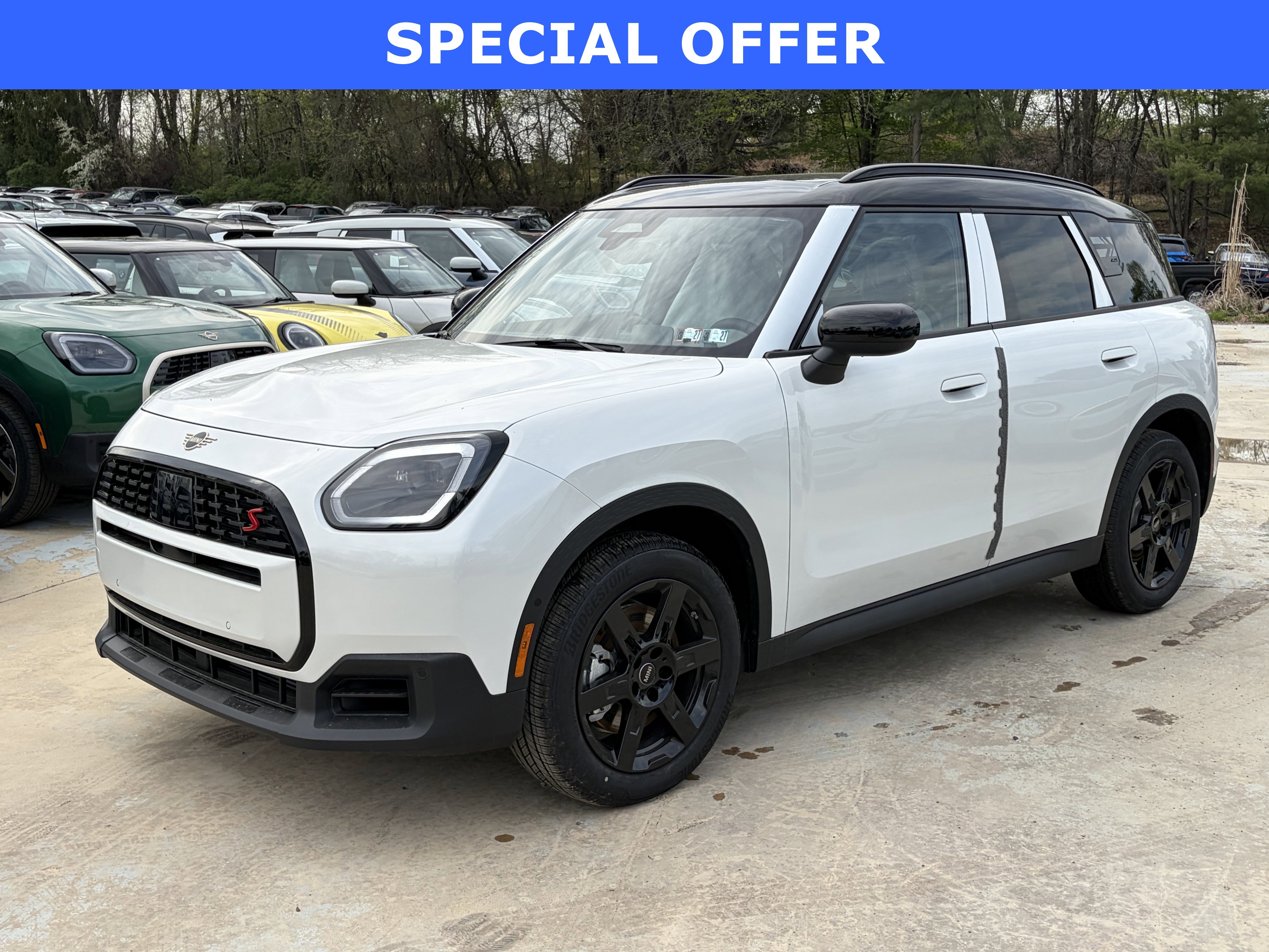 New 2026 Nanuq White Metallic MINI Oxford Edition image 1