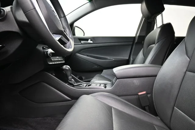 Used 2020 Green Hyundai Ultimate image 16