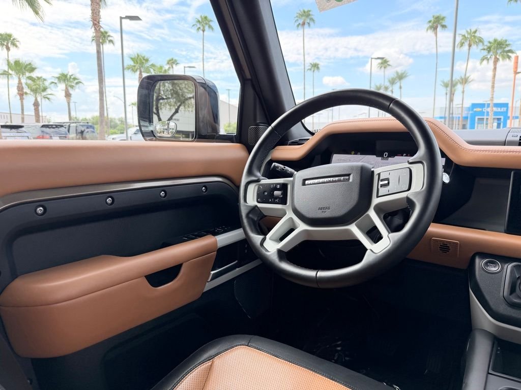 Used 2024 Brown Land Rover X-Dynamic SE image 11