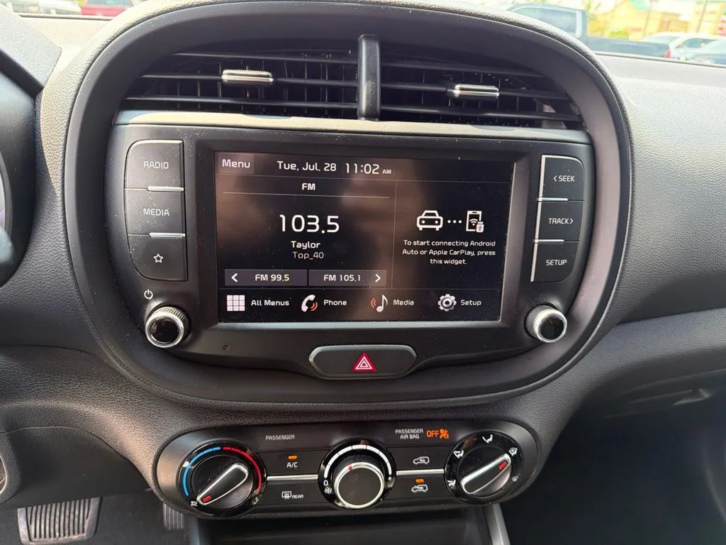 Used 2023 Black Kia LX image 13