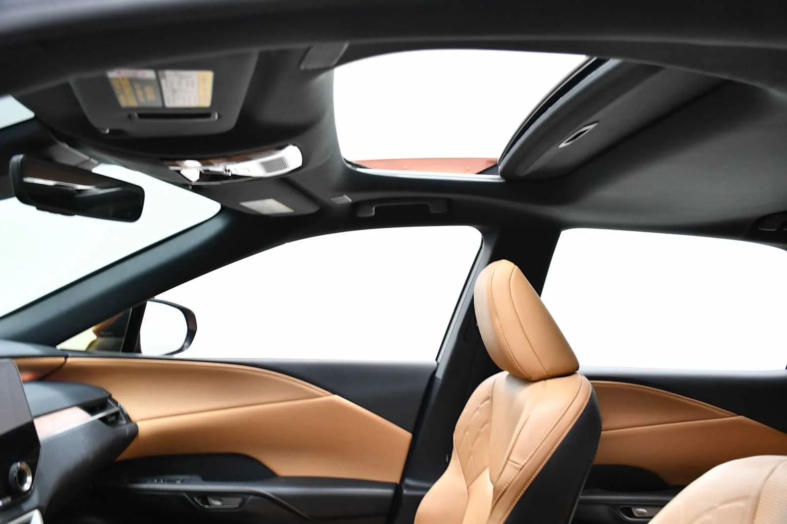 Used 2025 Copper Crest Lexus Premium Plus image 11