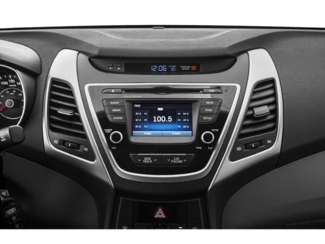 Used 2015 Shale Gray Metallic Hyundai SE image 13