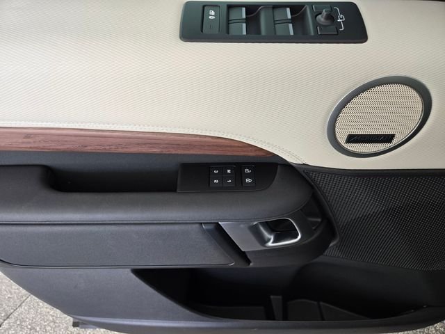 Certified Used 2025 Black Land Rover Dynamic SE image 20