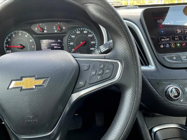 Used 2025 Blue Chevrolet LT image 13