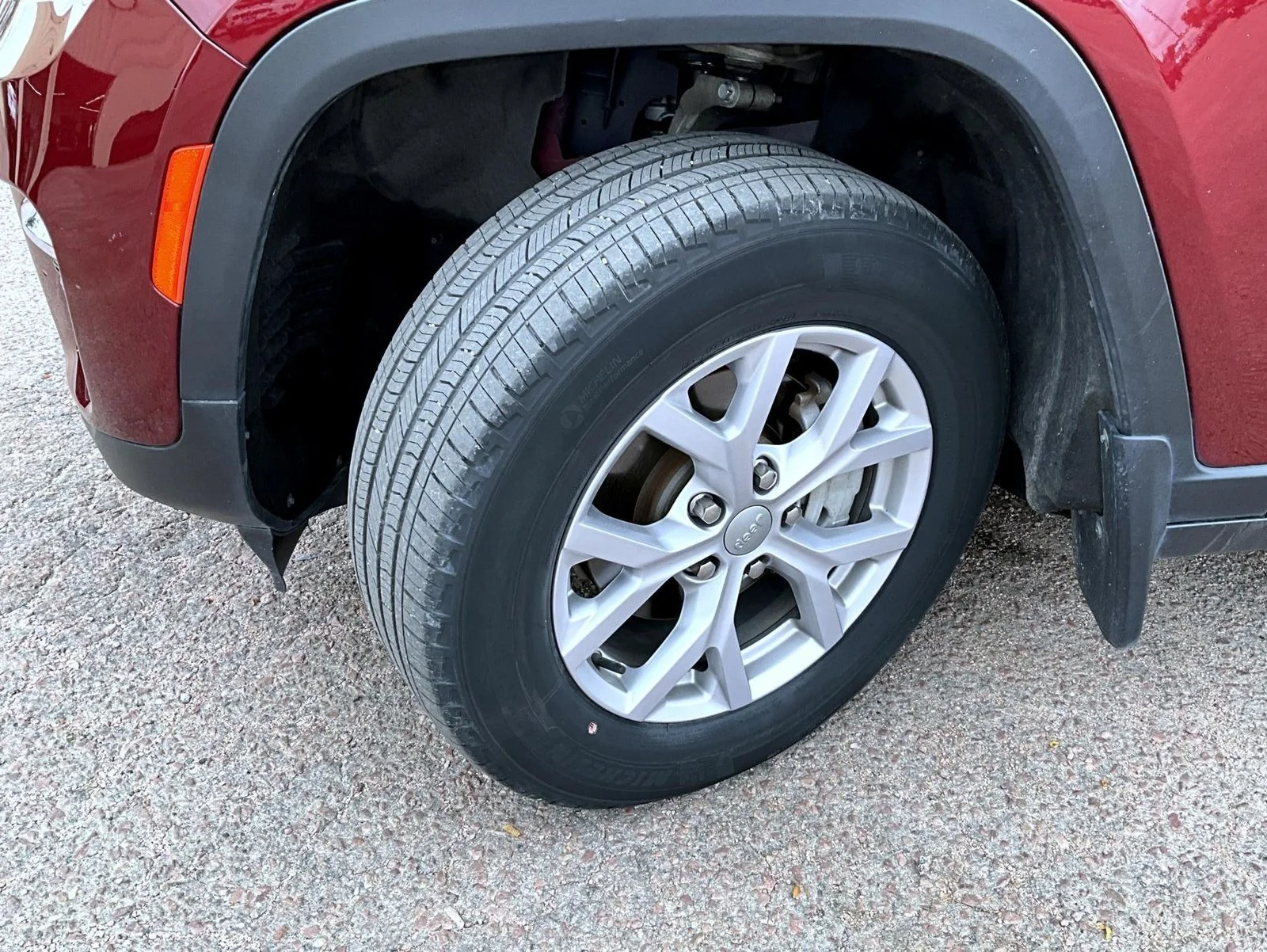 Used 2022 Red Jeep Limited image 24