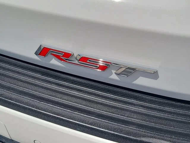 Used 2024 Summit White Chevrolet RST image 36