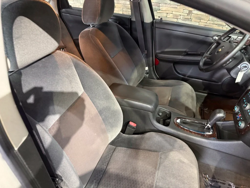 Used 2012 Gold Mist Metallic Chevrolet LT image 29