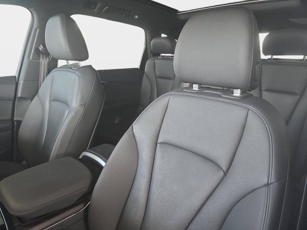 Used 2023 Black Audi 55 Premium Plus image 22