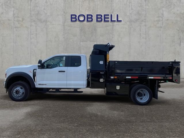 New 2026 Oxford White Ford F-450® XL image 2