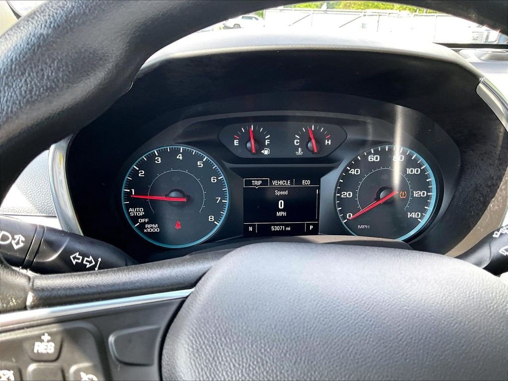 Used 2018 Beige Chevrolet LS image 24