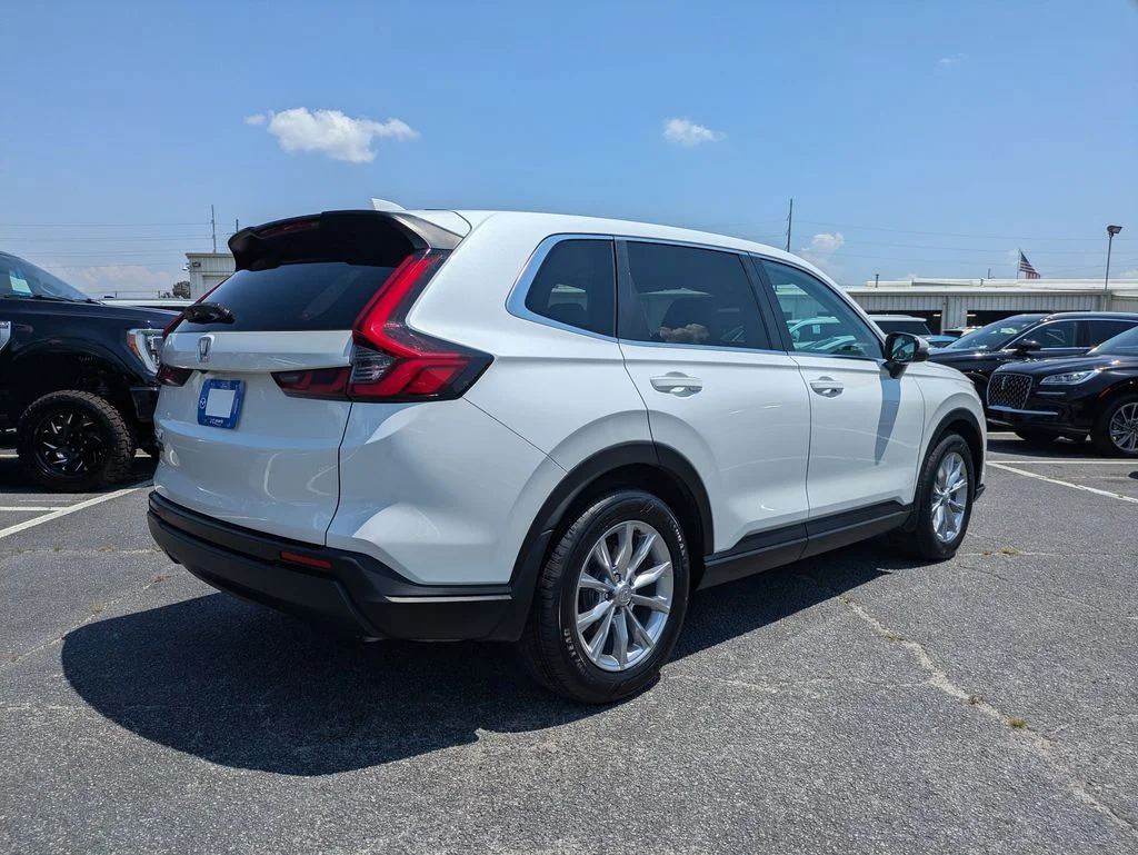 Certified Used 2024 Platinum White Pearl Honda EX-L image 4