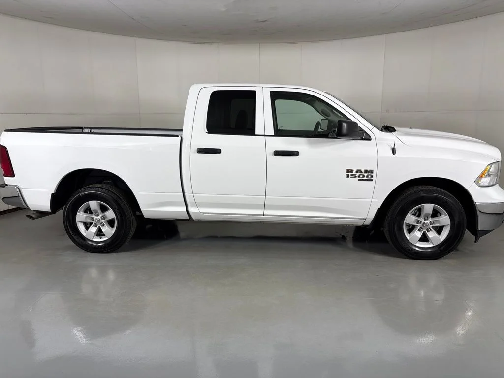Used 2024 White Ram SLT image 9