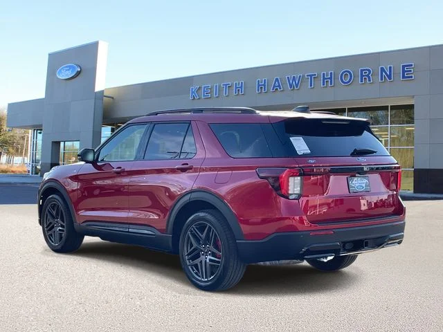 New 2026 Rapid Red Metallic Tinted Clearcoat Ford ST-Line image 4