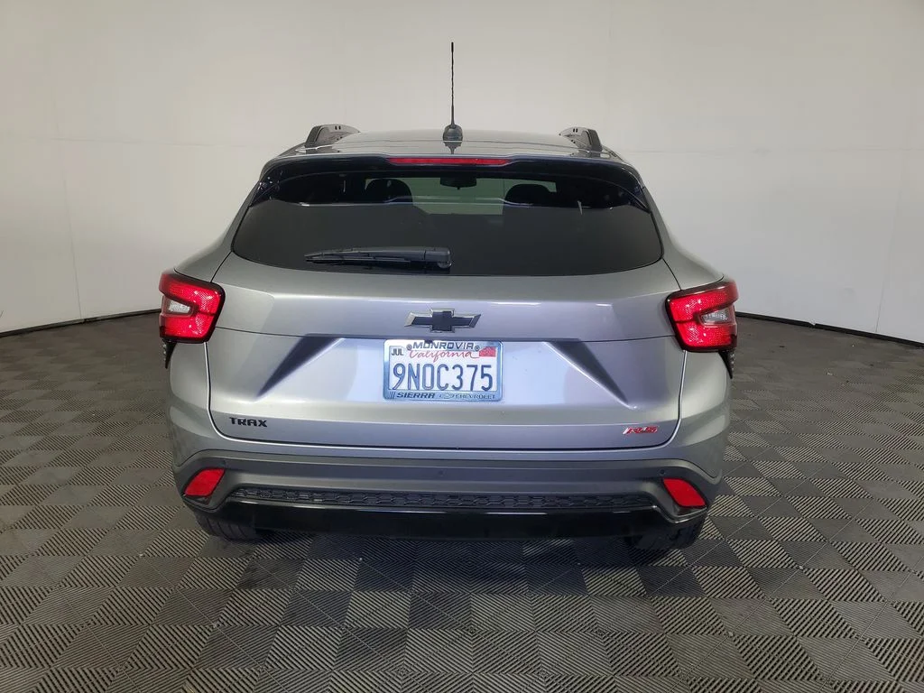 Used 2025 Gray Chevrolet 2RS image 4
