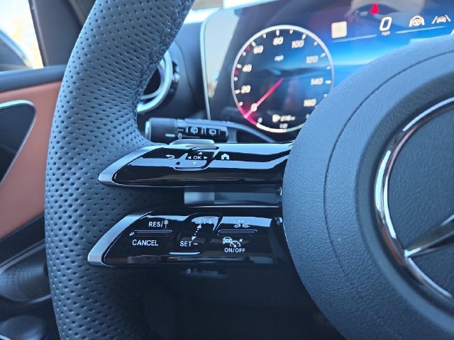 New 2027 Graphite Grey Metallic Mercedes-Benz GLC300 image 17