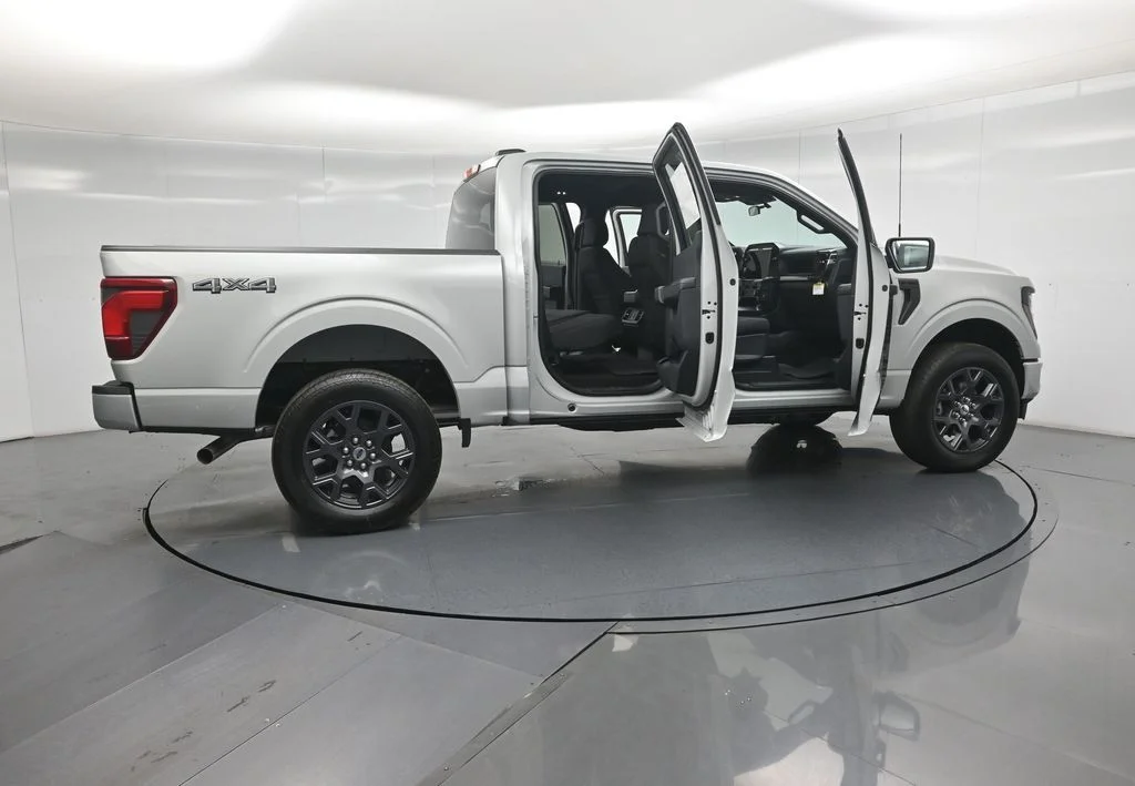New 2026 Avalanche Ford STX image 3