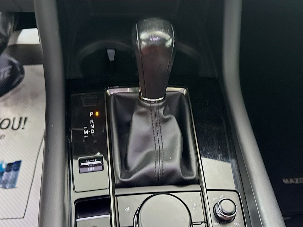 Used 2021 Machine Gray Metallic Mazda Premium image 18