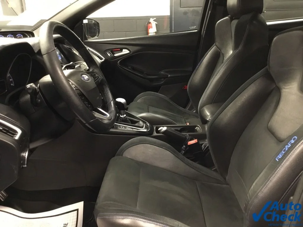 Used 2016 Blue Ford RS image 24