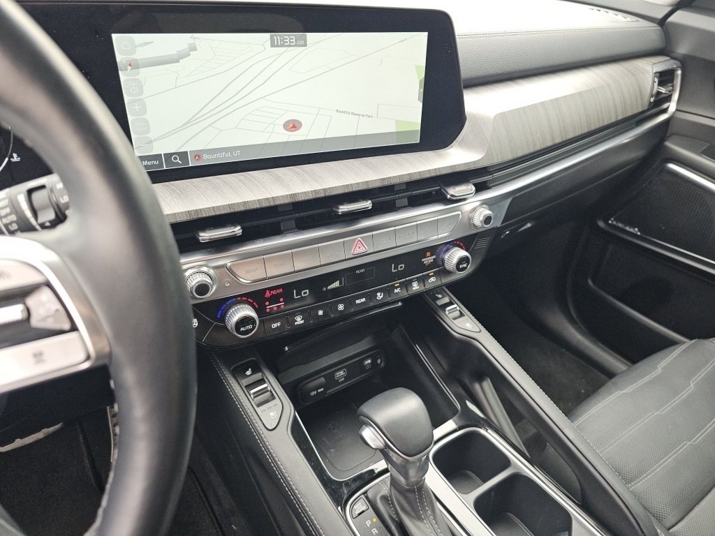 Used 2024 Everlasting Silver Kia SX Prestige image 34