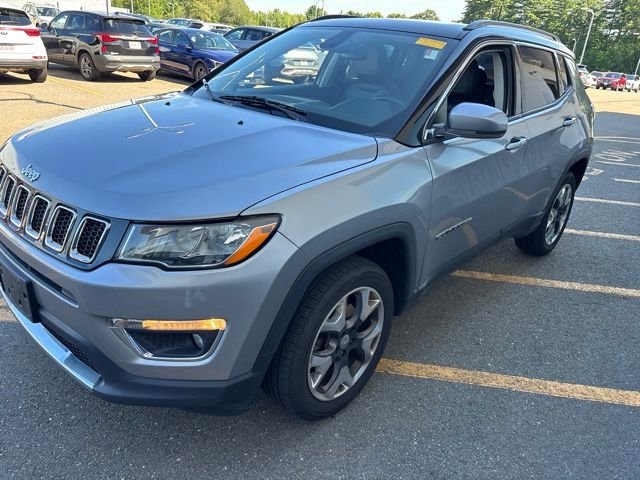 Used 2018 Silver Jeep Limited image 3