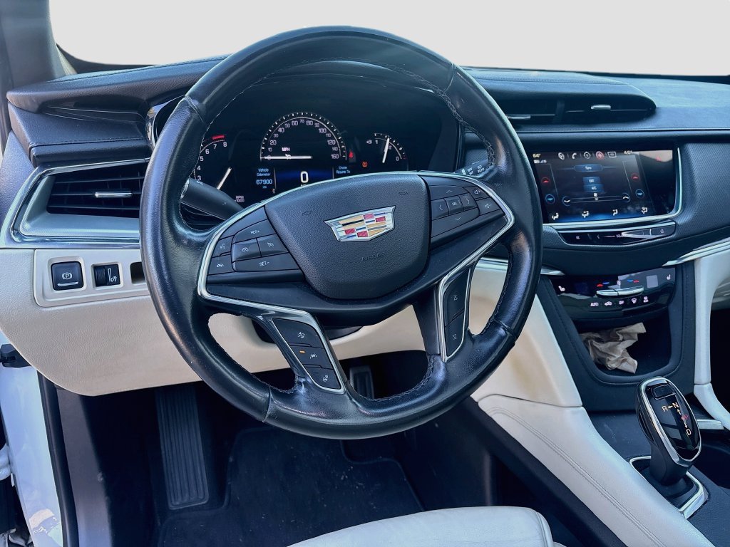 Used 2019 White Cadillac Luxury image 11