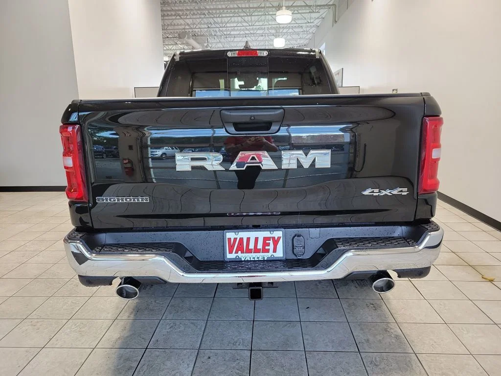 2026 RAM 1500 Big Horn/Lone Star - Photo 5