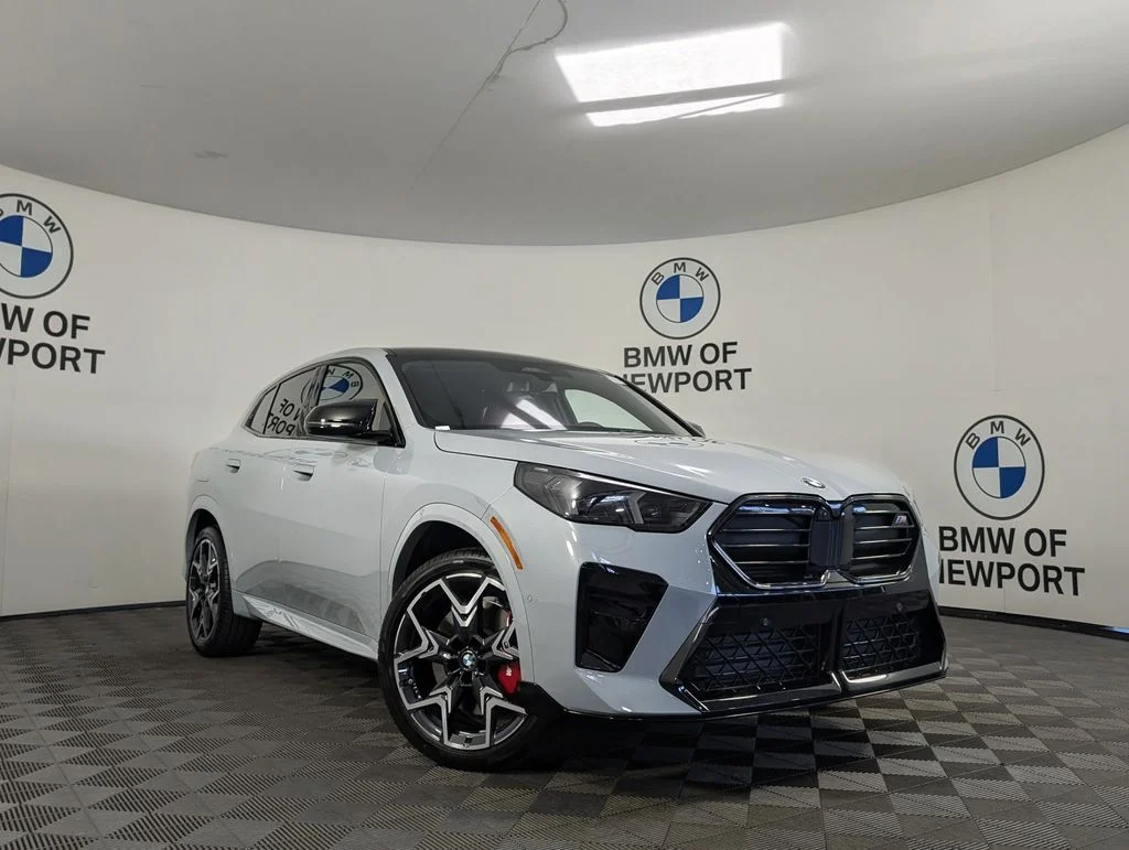 New 2026 Brooklyn Grey Metallic BMW M35i image 3