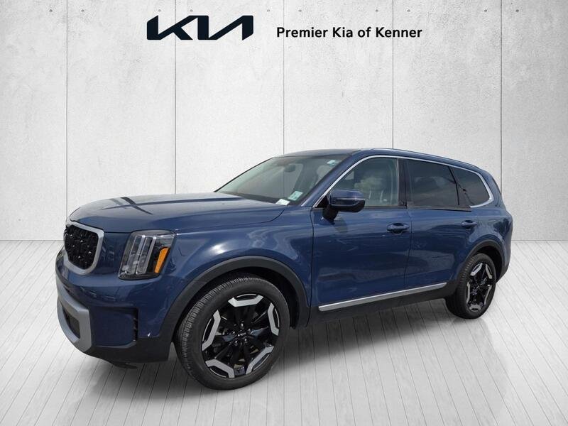Used 2024 Black Kia EX image 8